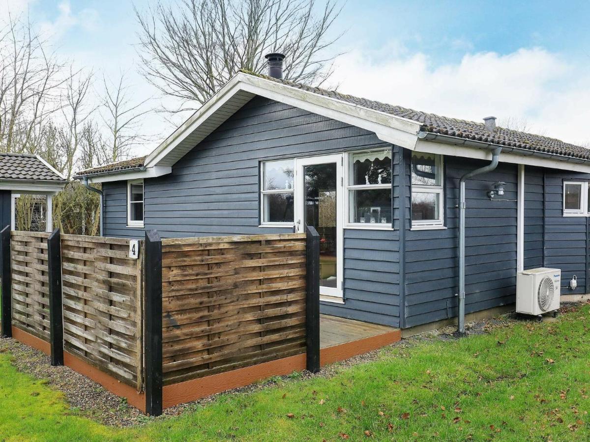8 Person Holiday Home In Hesselager エクステリア 写真